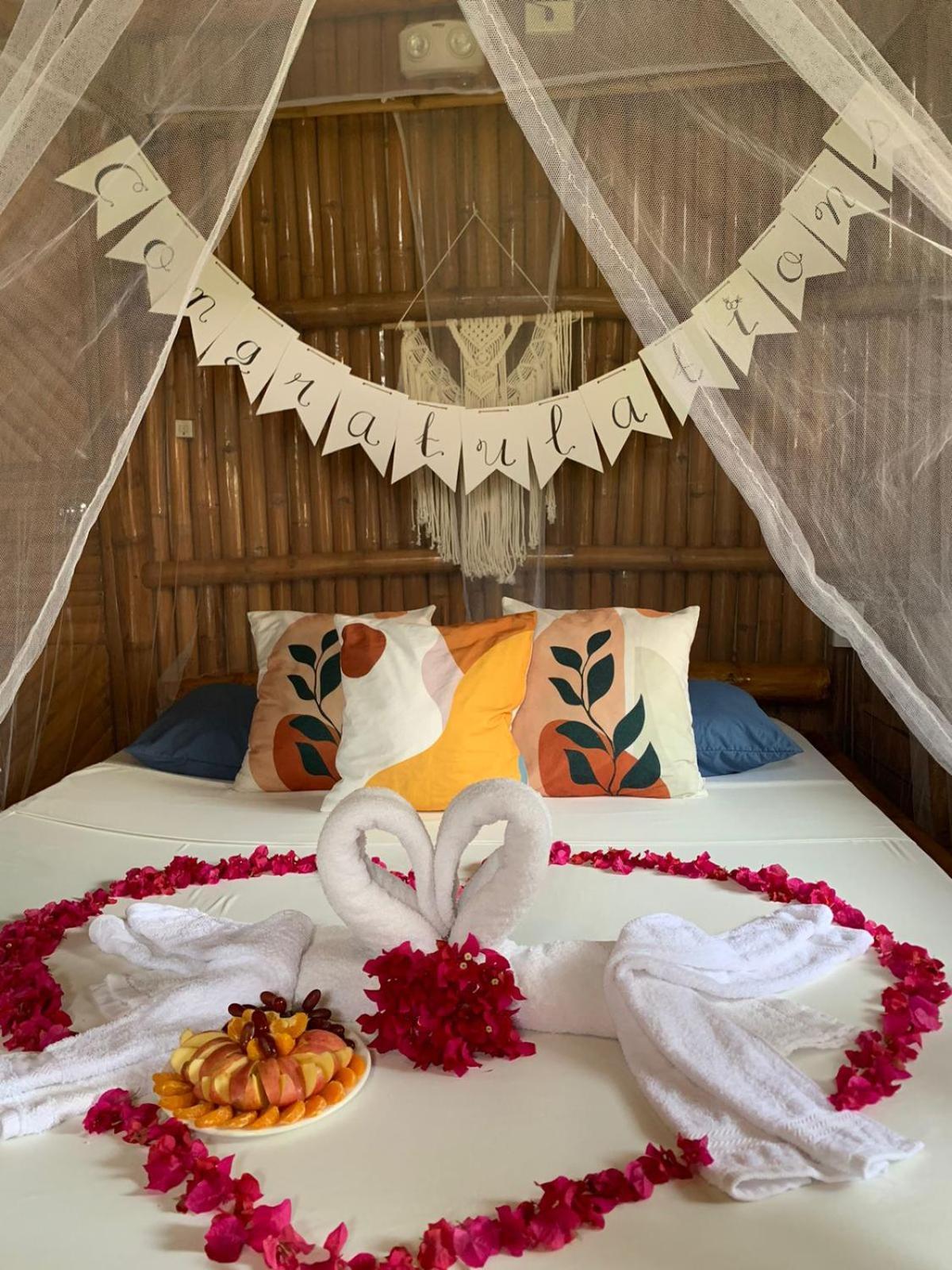 Tongo Hill Cottages Moalboal Ngoại thất bức ảnh